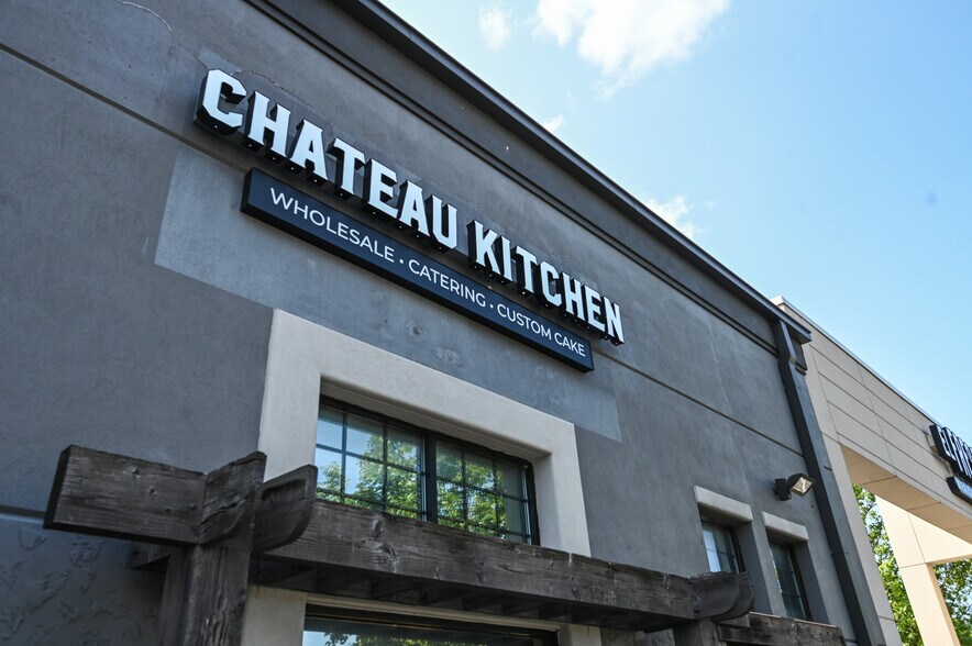 More Photos Of 13920 Metrotech Dr, Chantilly Unknown For Lease