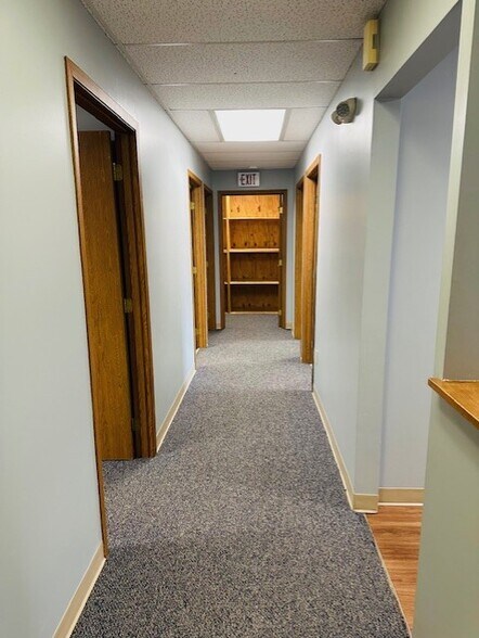 More Photos Of 5676 Steubenville Pike, McKees Rocks Medical For Lease