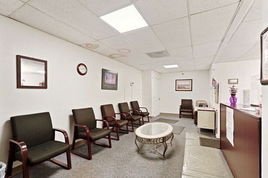 More Photos Of 304 W Harding Way, Stockton Office For Sale