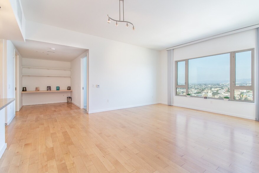 More Photos Of 100 Grand Ave, Oakland Apartments For Lease