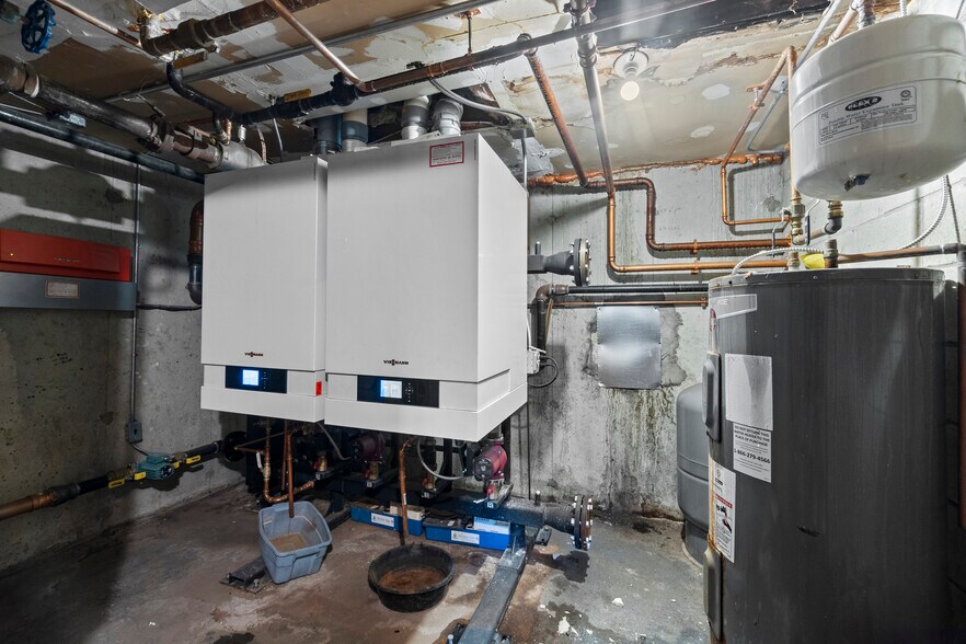 More Photos Of 162-164 Coe Ave, East Haven Apartments For Sale