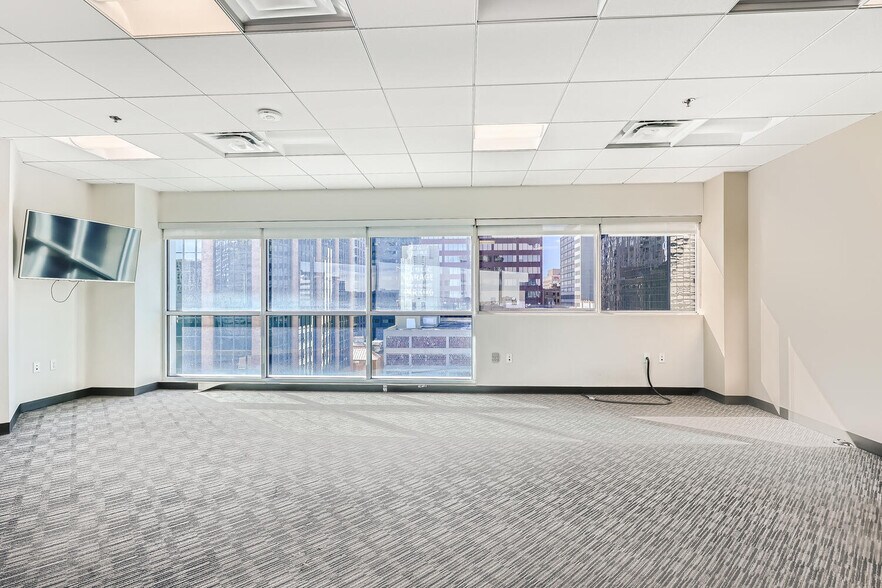 More Photos Of 1800 Glenarm Pl, Denver Office For Sale