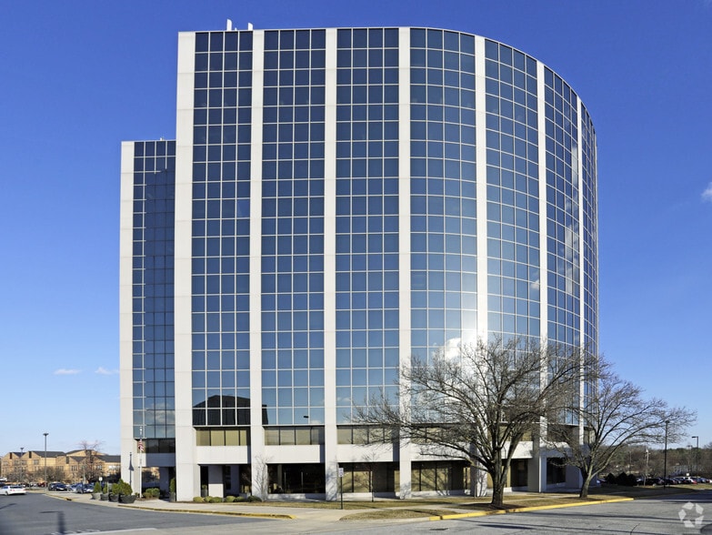 More Photos Of 7501 Greenway Center Dr, Greenbelt Office For Sale