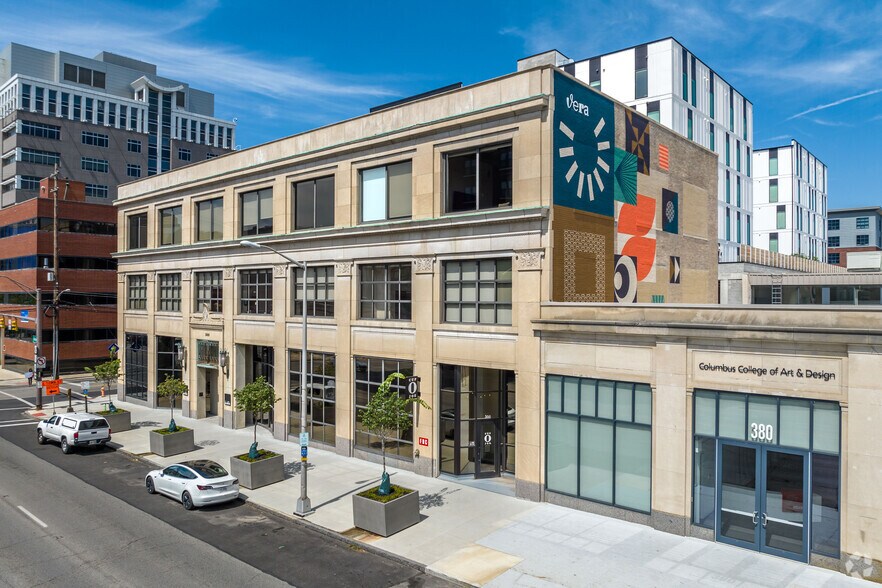 Primary Photo Of 366 E Broad St, Columbus Apartments For Lease