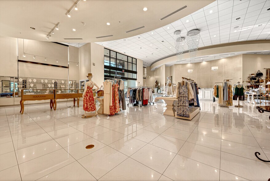 More Photos Of 1350 E Joyce Blvd, Fayetteville Freestanding For Sale