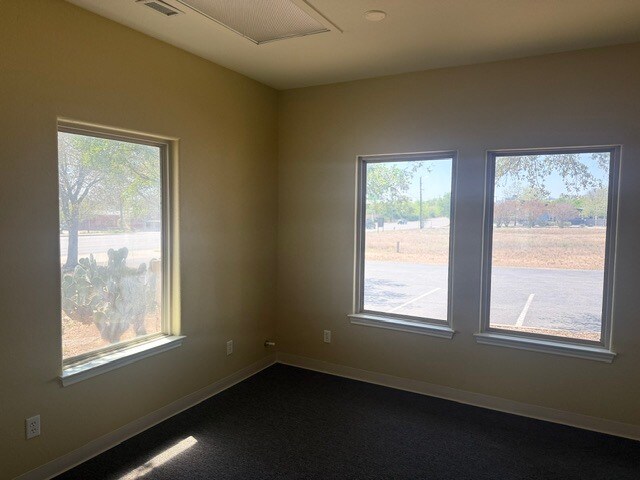 More Photos Of 16239 Nacogdoches Rd, San Antonio Healthcare For Lease