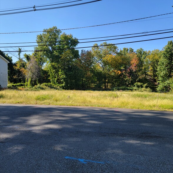 Primary Photo Of 127 Bryant Ave, Cranford Land For Sale