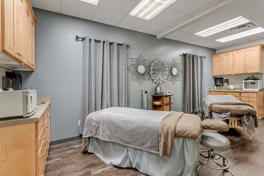 More Photos Of 1042 E 220 N, American Fork Medical For Sale