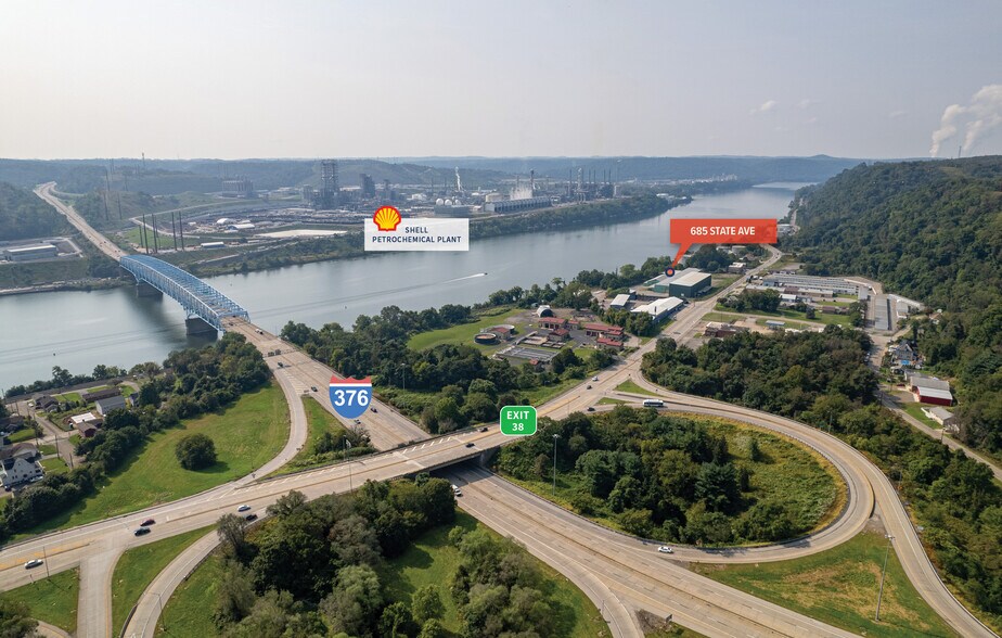 More Photos Of 685 State Ave, Vanport Warehouse For Lease