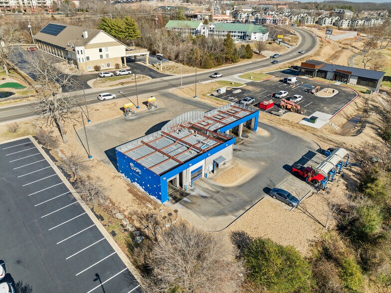 More Photos Of 2876 Green Mountain Dr, Branson Carwash For Sale