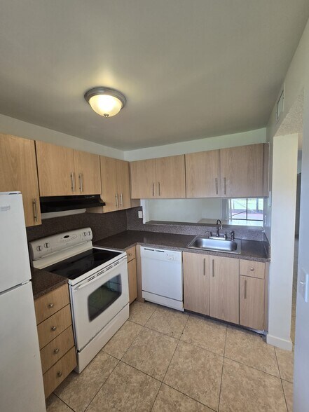 More Photos Of , Miramar Multifamily For Sale