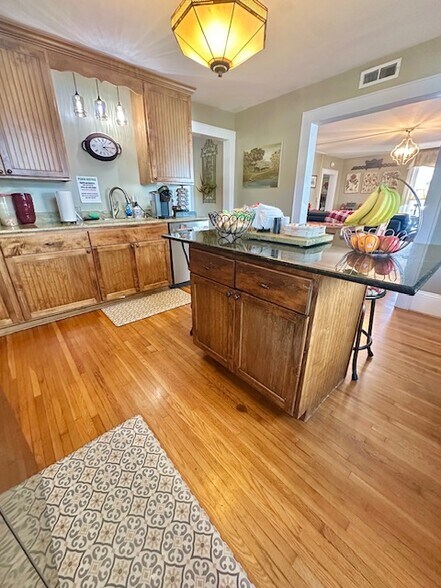 More Photos Of 314 Jefferson Ave, Clifton Forge Hospitality For Sale