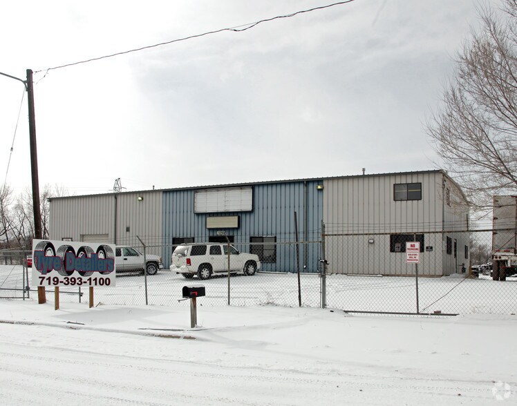 More Photos Of 1210 S El Paso St, Colorado Springs Warehouse For Lease