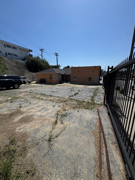More Photos Of 4634 W Slauson Ave, Los Angeles General Retail For Sale