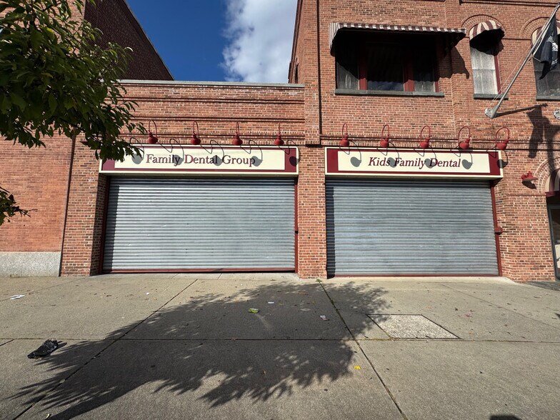More Photos Of 244 Broadway, Newburgh Storefront Retail Office For Lease