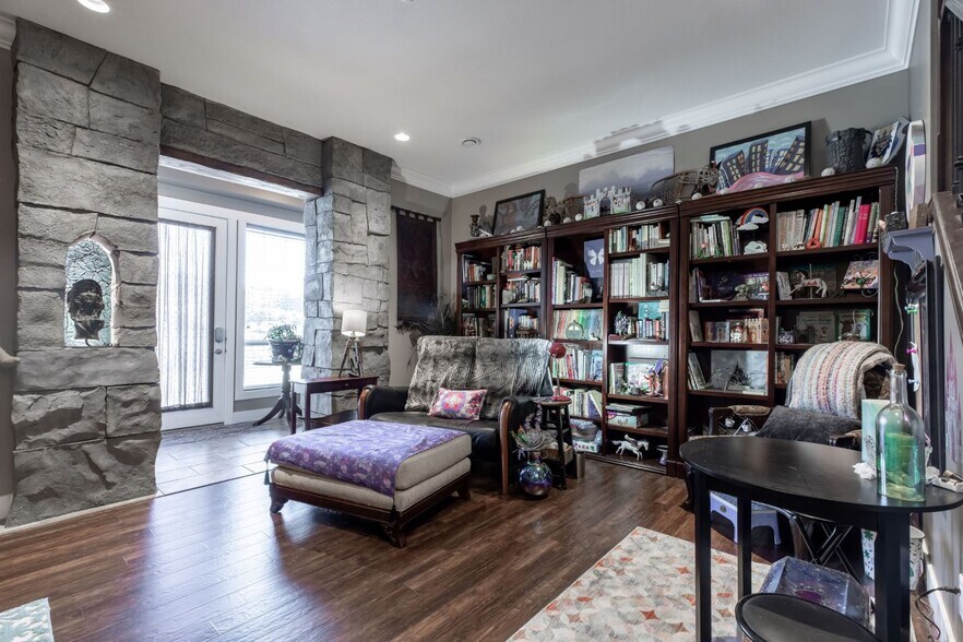 More Photos Of 2379 Chardonnay Ln, Abbotsford Hospitality For Sale