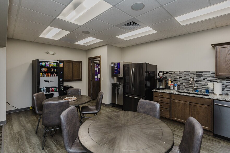 More Photos Of 429 S 119th St W, Wichita Office For Sale