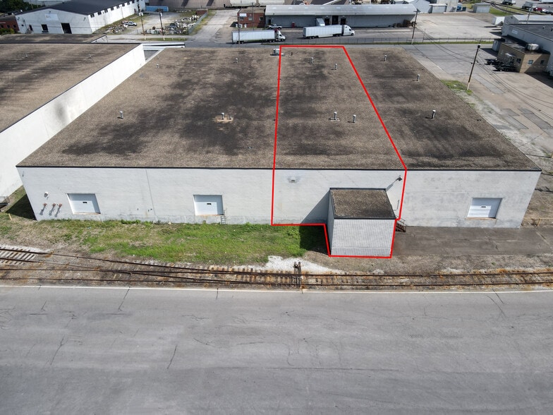 More Photos Of 13 Avenue B, Leetsdale Unknown For Lease