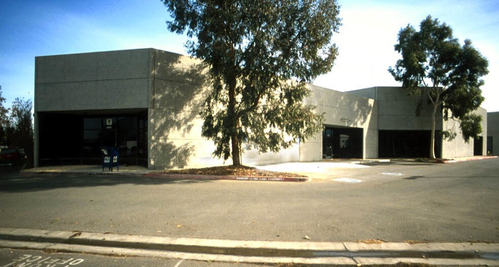 More Photos Of 27460 Aqua Vista Way, Temecula Manufacturing For Lease