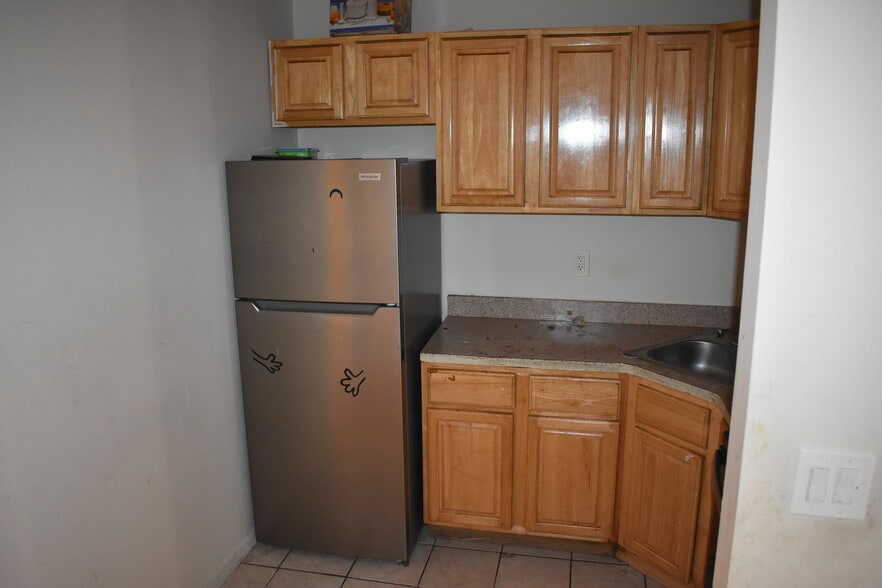 More Photos Of 1108 Blake Ave, Brooklyn Storefront Retail Residential For Sale