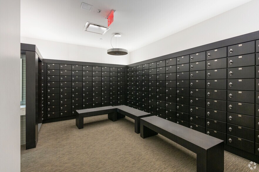 More Photos Of 388 Bridge St, Brooklyn Apartments For Lease