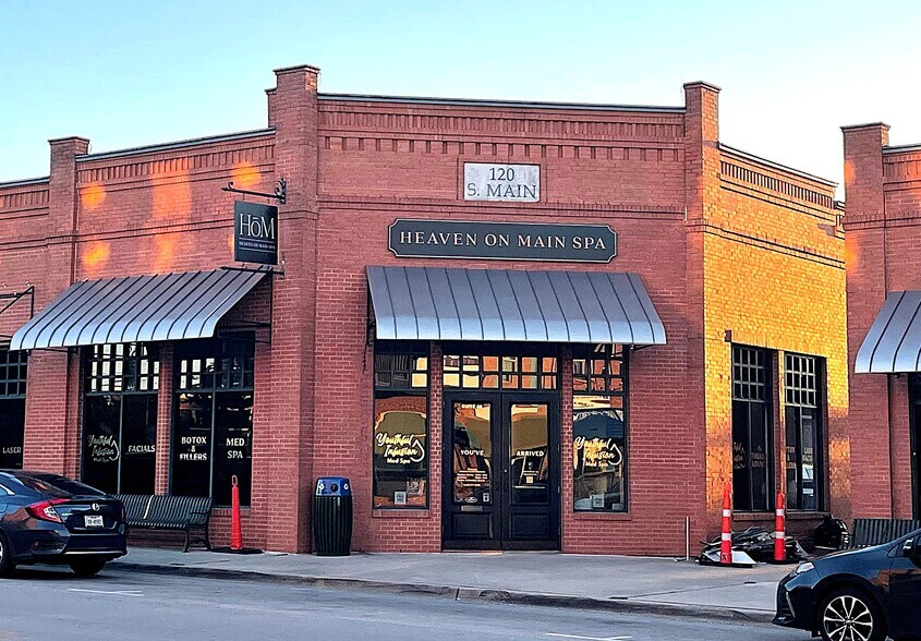 Primary Photo Of 120 S Main St, Grapevine Storefront Retail Office For Lease