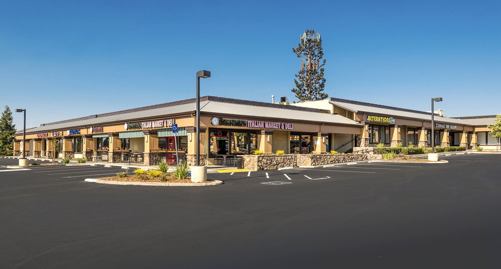 More Photos Of 8601-8727 Auburn Folsom Rd, Granite Bay Unknown For Lease