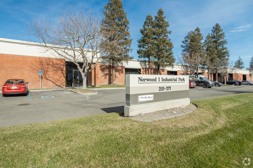 More Photos Of 251 Opportunity St, Sacramento Unknown For Lease