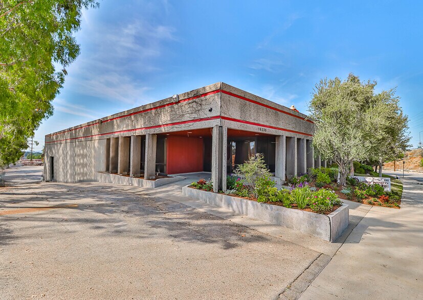 16230 Filbert St, Sylmar, CA 91342 Warehouse For Sale