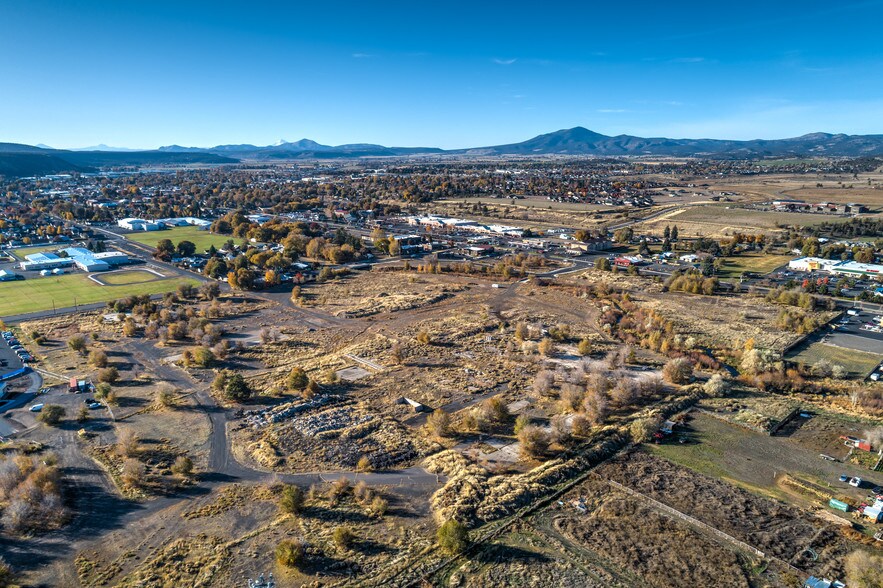 More Photos Of SE Combs Flat Rd, Prineville Land For Sale