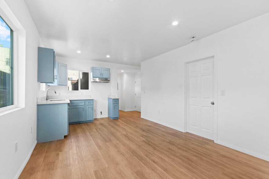 More Photos Of 2313 E 1st St, Los Angeles Storefront Retail Residential For Sale
