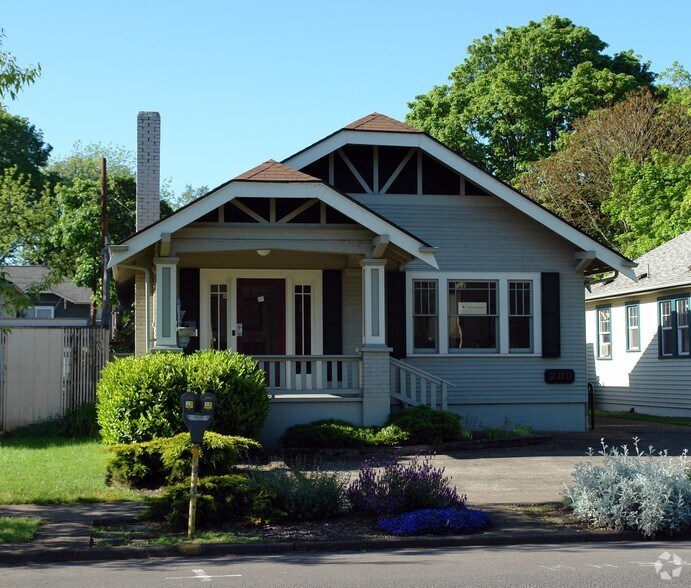More Photos Of 280 W 11th Ave, Eugene Office For Sale