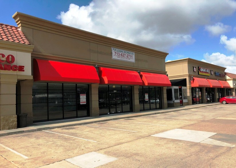 More Photos Of 3805-3845 Southwest Fwy, Houston Unknown For Lease