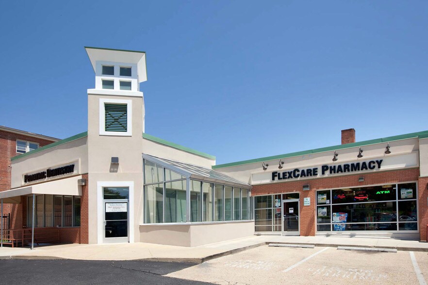 More Photos Of 3839-3861 Alabama Ave SE, Washington Unknown For Lease