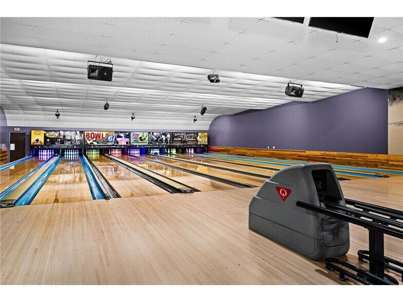 More Photos Of 4654 County Highway 61 hwy, Moose Lake Specialty For Sale