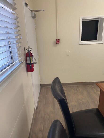 More Photos Of 630 W 17th Pl, Tempe Schools For Lease