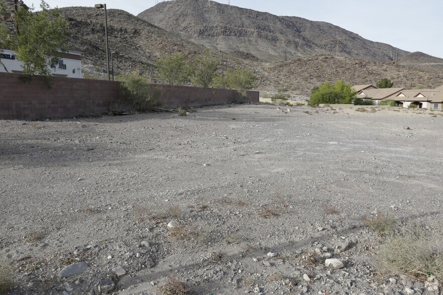 More Photos Of 71 W Horizon Ridge Pky, Henderson Land For Sale