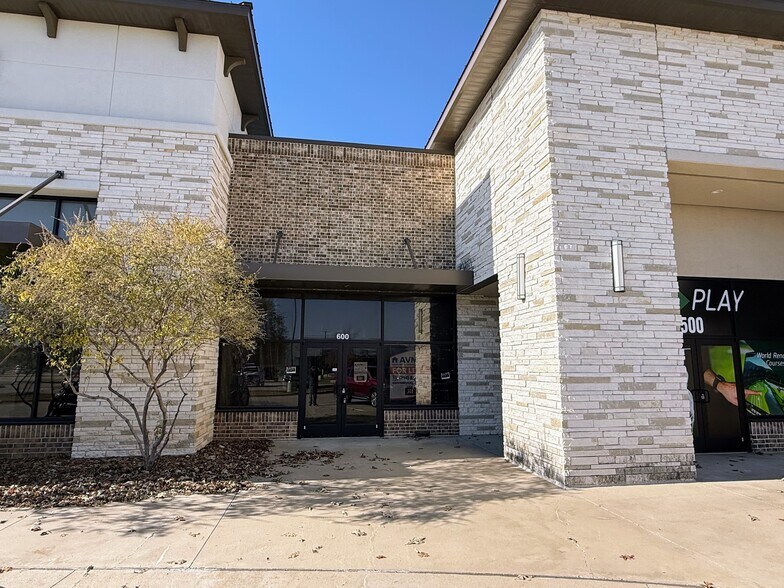 More Photos Of 5977 Preston Rd, Frisco Storefront For Sale
