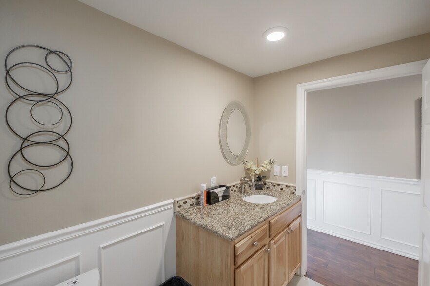 More Photos Of 1209-1215 Shortridge St SE, Albany Office Residential For Sale