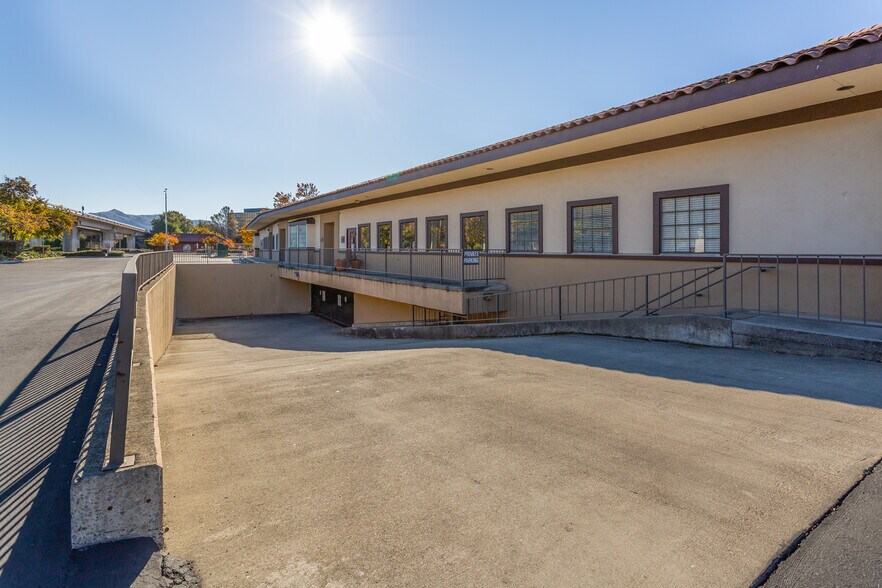 More Photos Of 1895 Mowry Ave, Fremont Medical For Sale