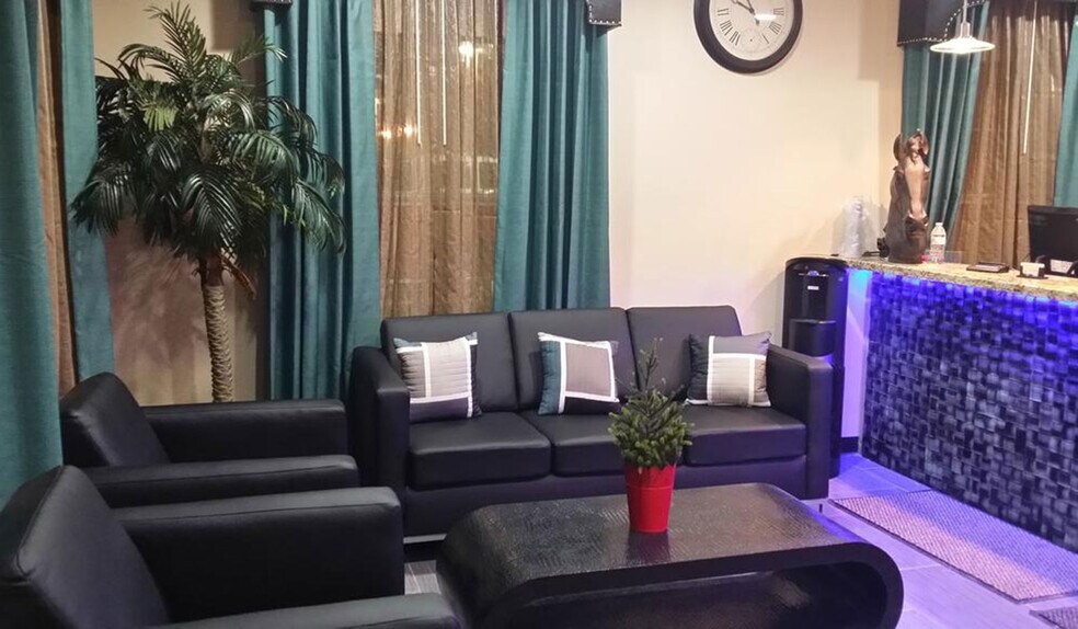 More Photos Of 3084 Tx-16, Tilden Hotel For Sale