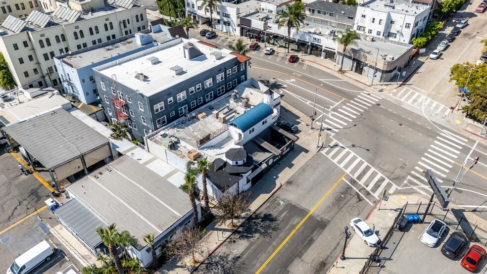 More Photos Of 6340 Yucca St, Los Angeles Restaurant For Sale