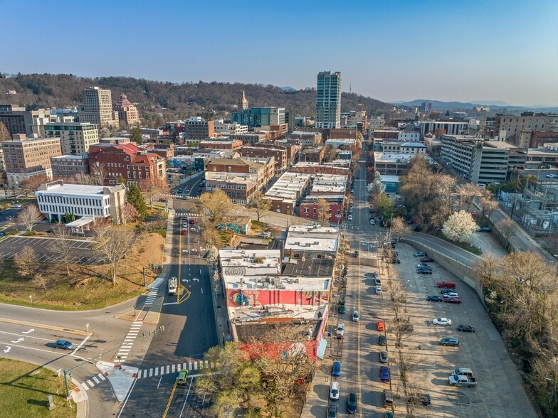 More Photos Of 114 N Lexington Ave, Asheville Restaurant For Lease
