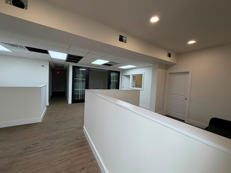 More Photos Of 1782 Hooper Ave, Toms River Loft Creative Space For Lease