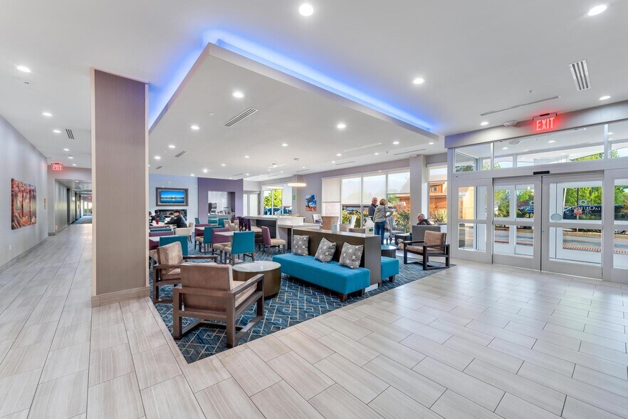 More Photos Of 465 S 100 E, Kanab Hospitality For Sale