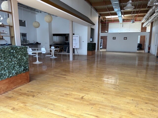 More Photos Of 31 South St, Mount Vernon Light Manufacturing For Lease