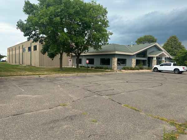 Primary Photo Of 700 Lund Blvd, Anoka Manufacturing For Lease