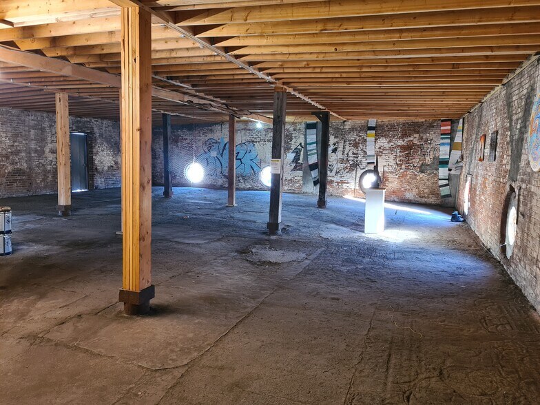 More Photos Of 63 Governor St, Paterson Warehouse For Lease