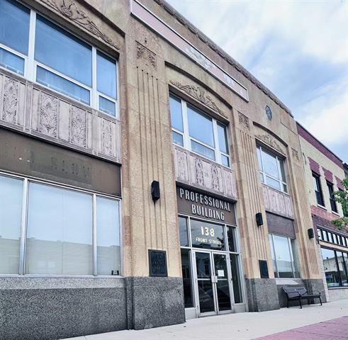 Primary Photo Of 138 Front St, Beaver Dam Office For Lease