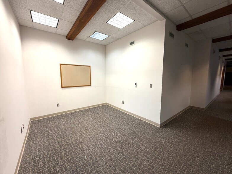 More Photos Of 22 S 2nd St, Emmaus Loft Creative Space For Lease